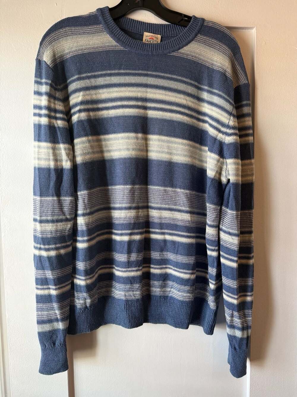 Faherty Men's Blue & White Striped Cotton-Linen Crewneck Sweater Size Medium NWT